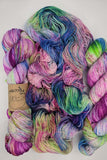 Juni and Si Yarn