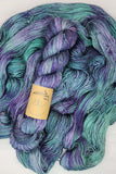 Juni and Si Yarn